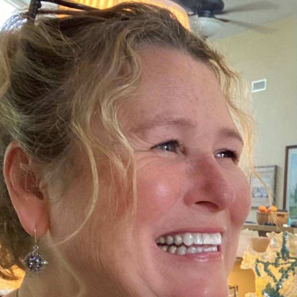 Meet your Posher, Whitney